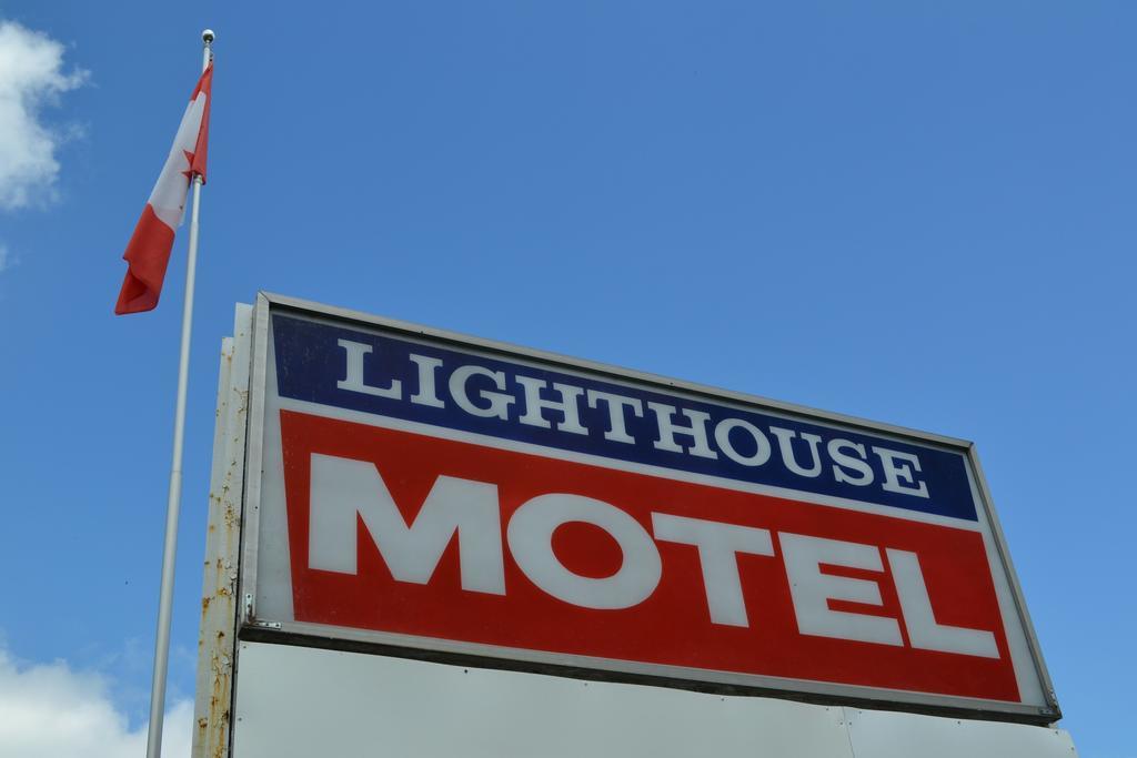 Lighthouse Motel Walkerton Extérieur photo